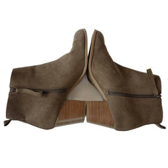 Old Navy Oregon Trail Olive Mid Ankle Boots 10 Block Heel Zipper Minimalist Chic - Picture 5 of 12